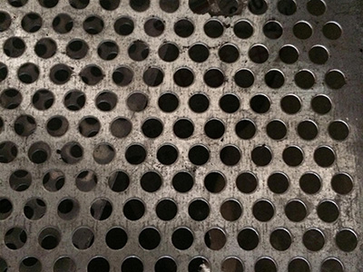 冲孔网孔壁粗糙度对流体阻力的影响